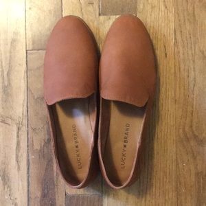 Lucky leather loafer